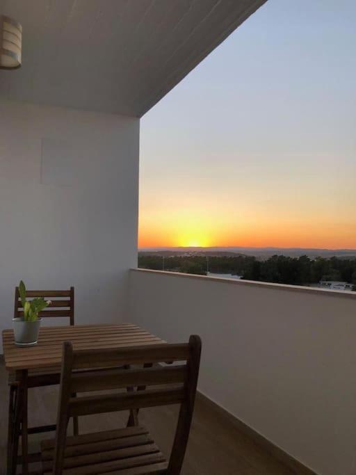 Apartamento T2 Montegordo A 500 M Da Praia Monte Gordo Buitenkant foto